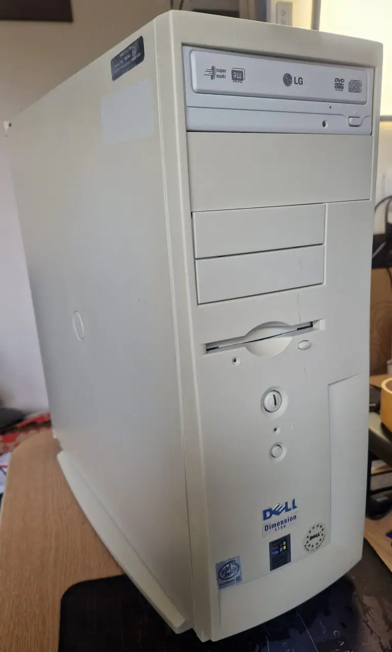 A Dell Dimension 4100 Miini-Tower PC